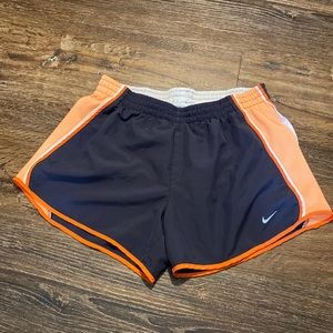 Womens Nike Medium Dri-Fit Shorts